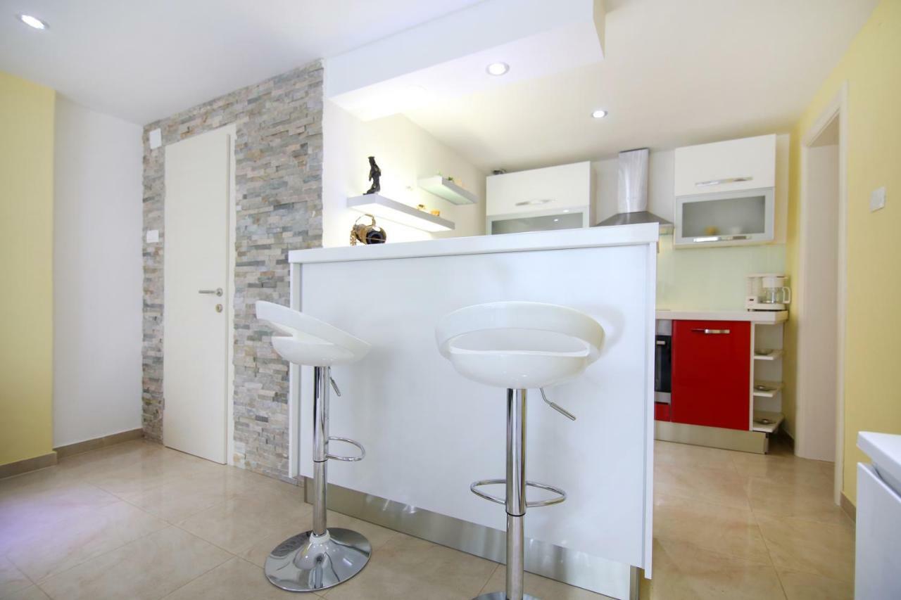 Villa Luxury House With Pool à Trogir Extérieur photo