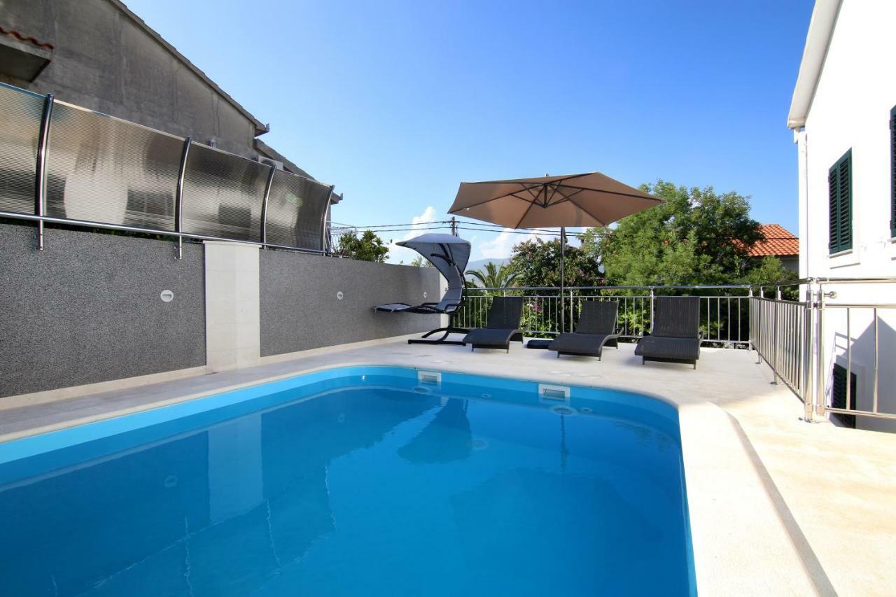 Villa Luxury House With Pool à Trogir Extérieur photo