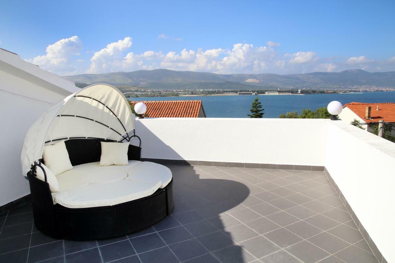 Villa Luxury House With Pool à Trogir Extérieur photo